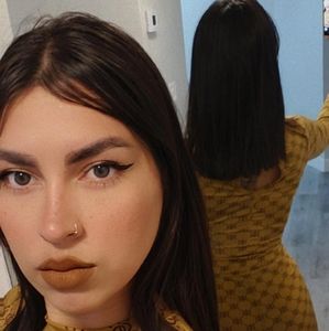 Meet your Posher, Lorena